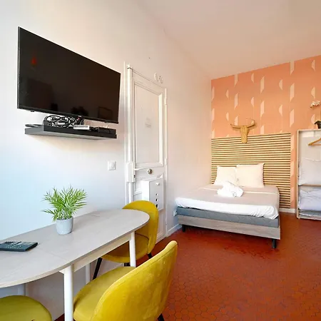 Petit Duplex - Batignolles Apartmán *